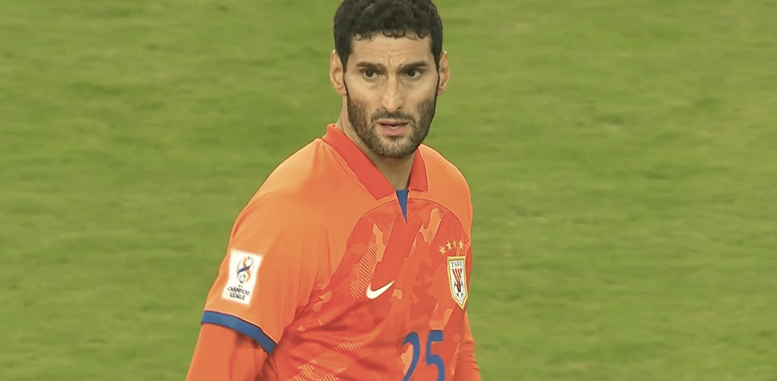 里程碑夜金州勇士门线救险，亚冠清晨刷纪录，管理层满意，更衣室氛围转暖的简单介绍