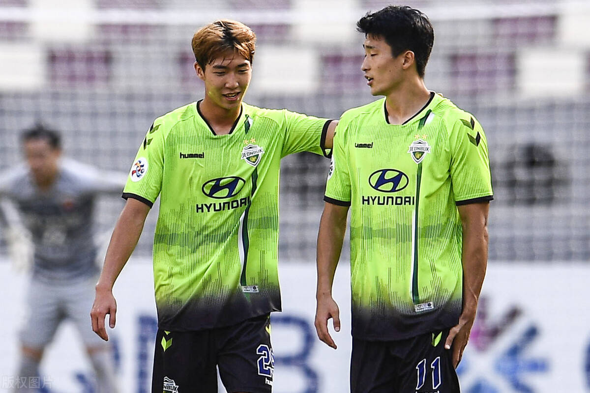 里程碑夜金州勇士门线救险，亚冠清晨刷纪录，管理层满意，更衣室氛围转暖的简单介绍